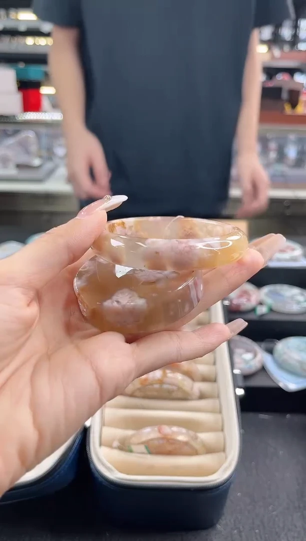 未镶嵌手镯石英质玉58圈口 （赠品镯心）306547