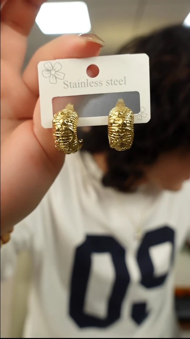 无非金属672