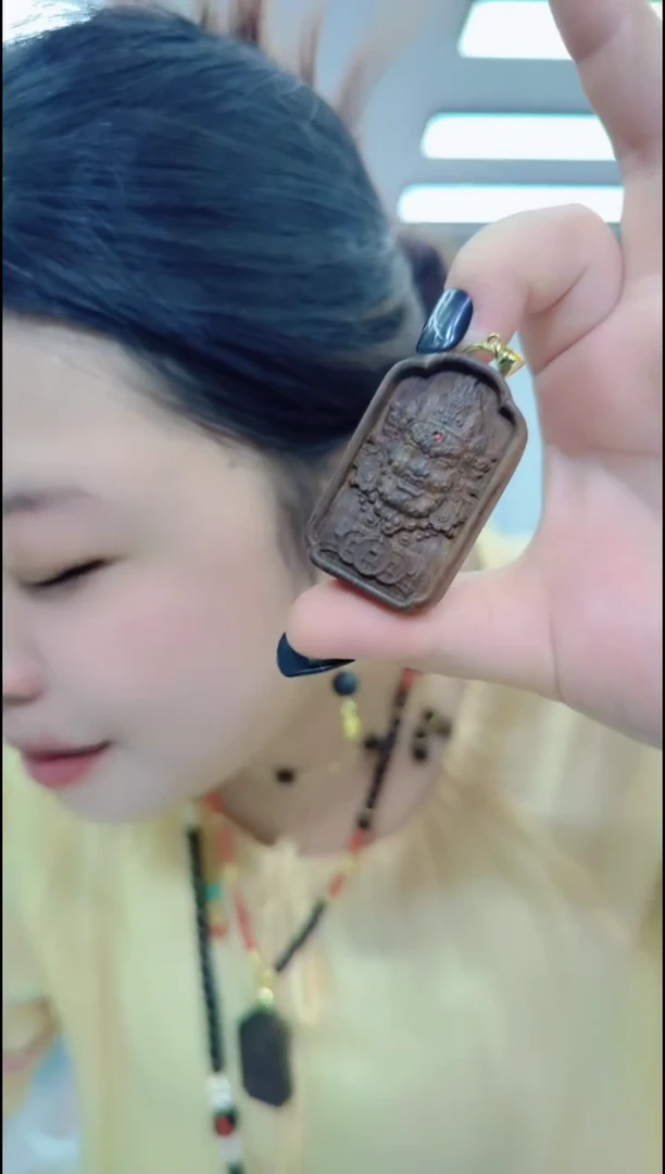 香榧木2824黄财财卡卡