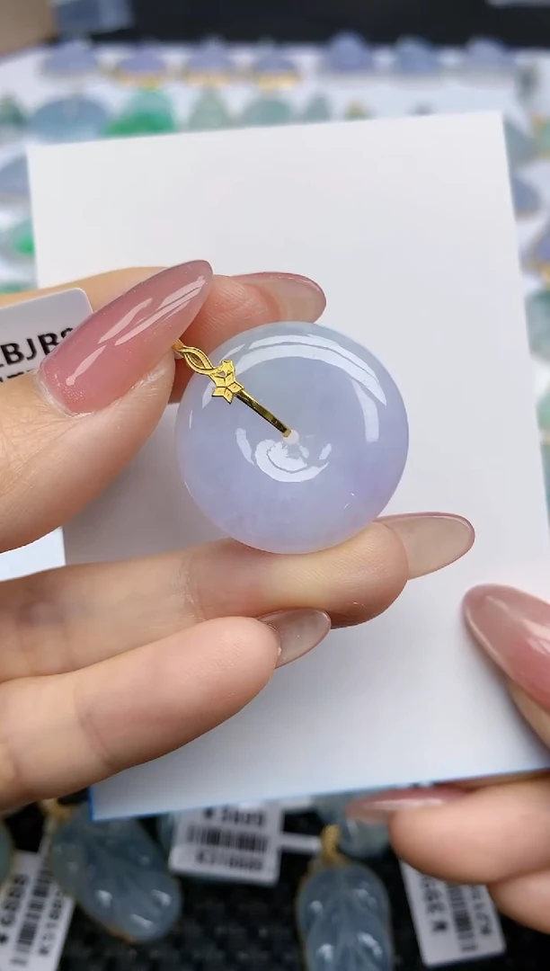 【闪购商品】翡翠颈饰18K金镶嵌天然翡翠A货