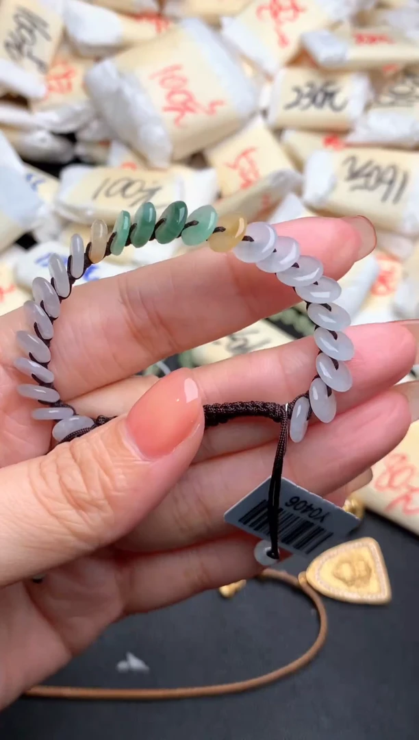 未镶嵌挂件翡翠一