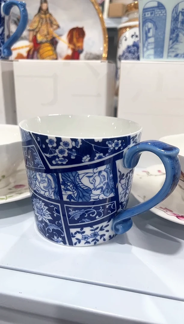 瓷片陶瓷（简装）杯子一个