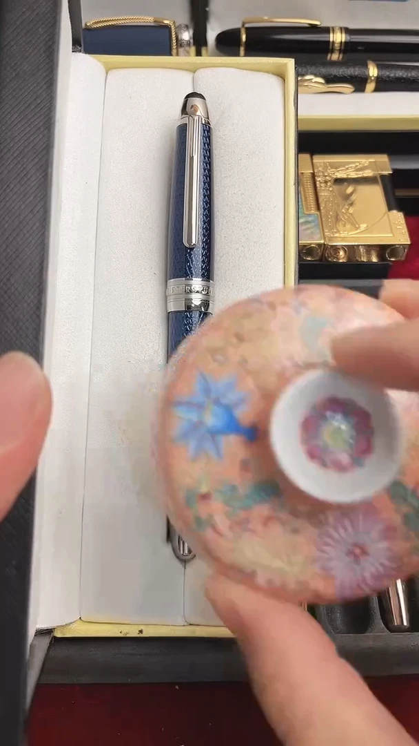瓷片菲**斯HJJRTUTU9889