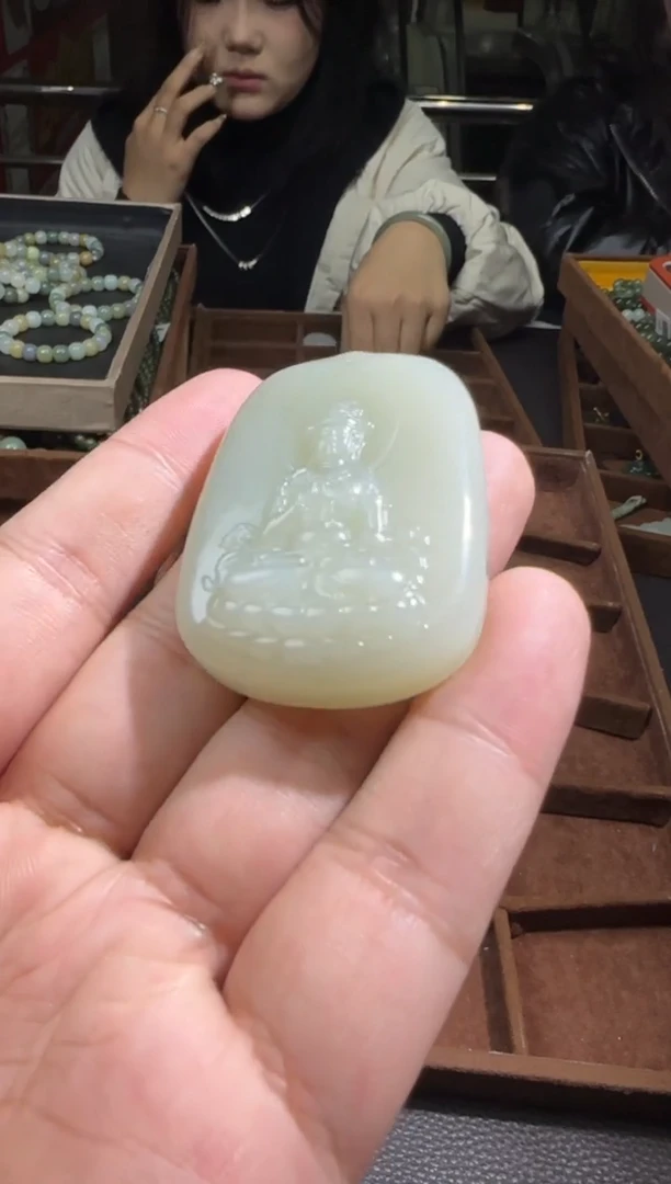 【闪购商品】和田玉【海119】50未镶嵌9052