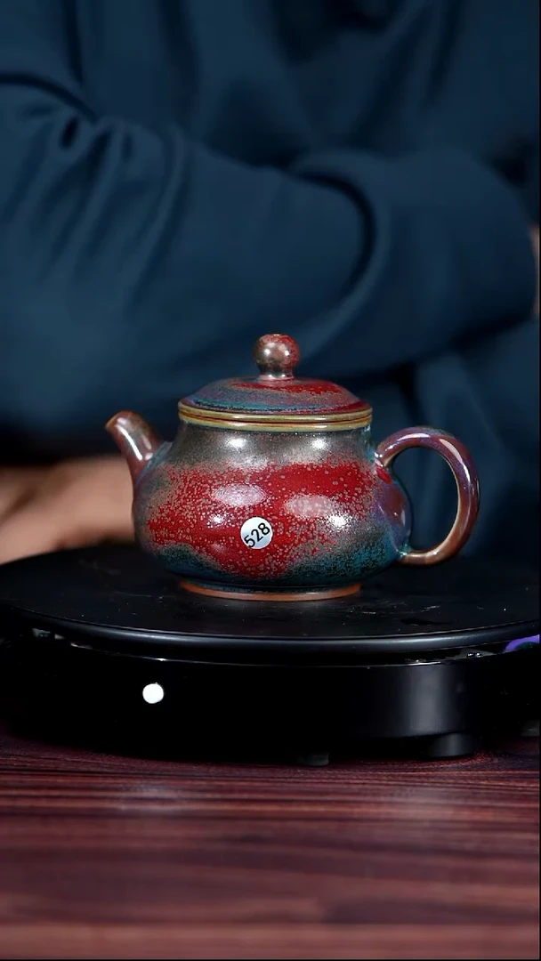 528#白露伟一级品原矿钧瓷容天壶