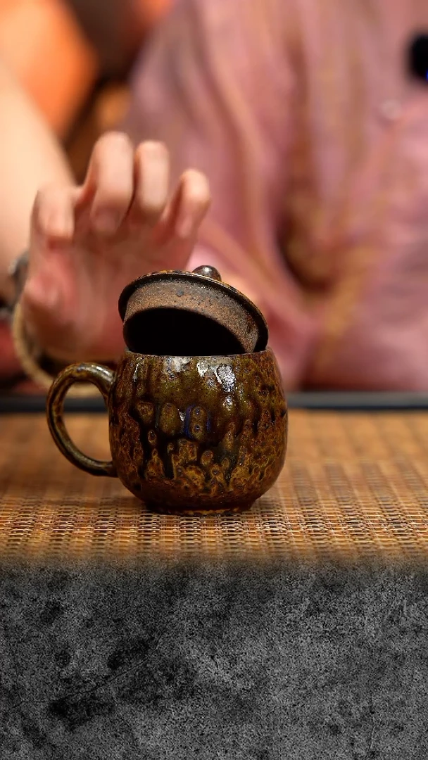 紫砂茶宠紫砂 宜兴紫砂 GFY 沉香木 小盖杯