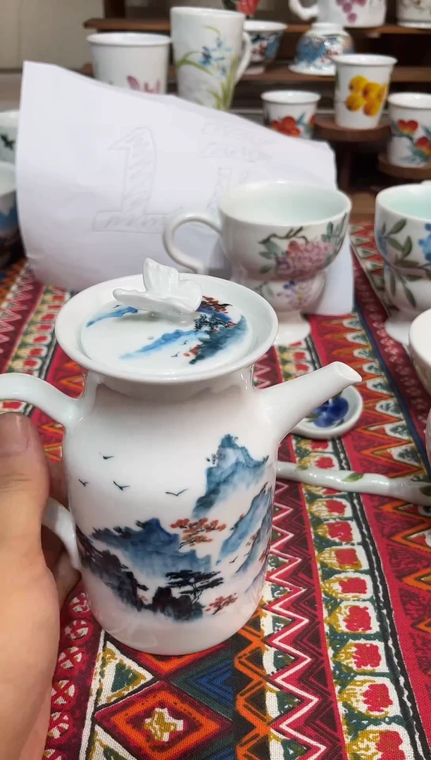 摆件景德镇手绘高端瓷器