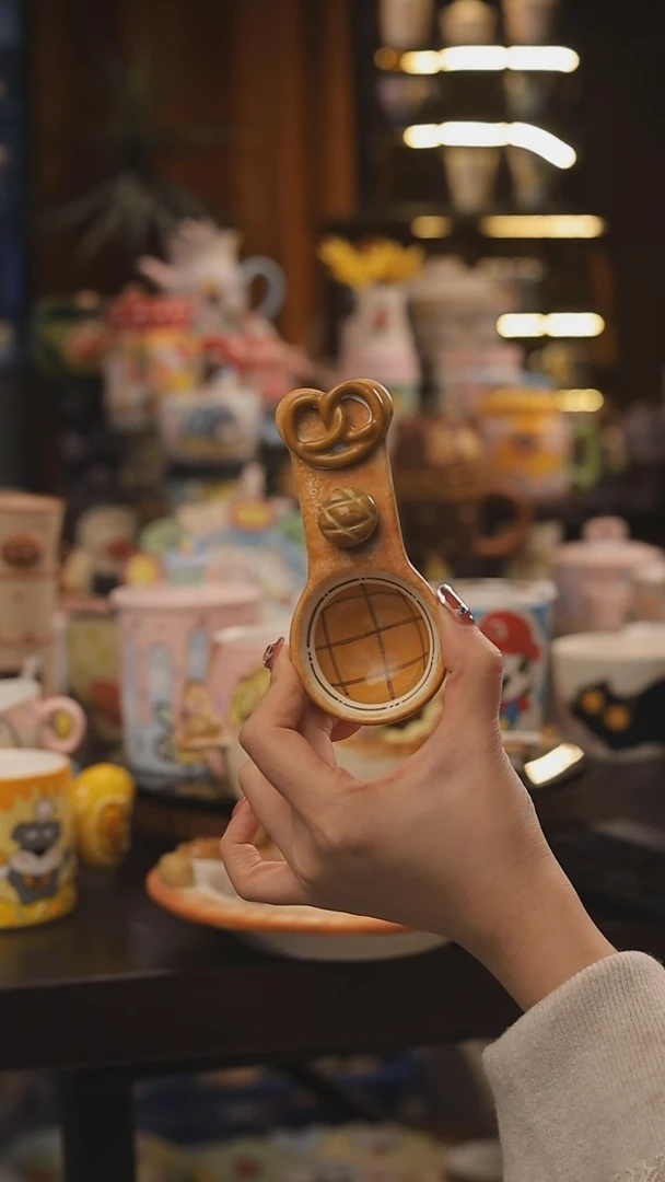 景德镇釉下彩绘设计师款式陶瓷