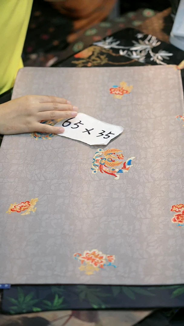 搬迁在即 茶席清仓中