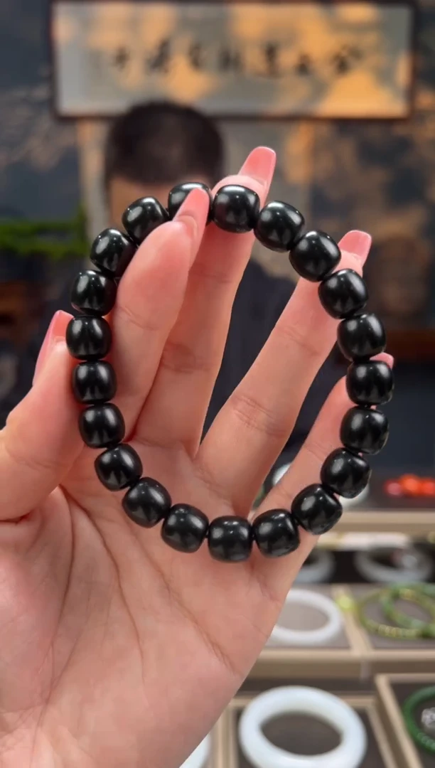 【闪购商品】和田玉手串未镶嵌卡10mm