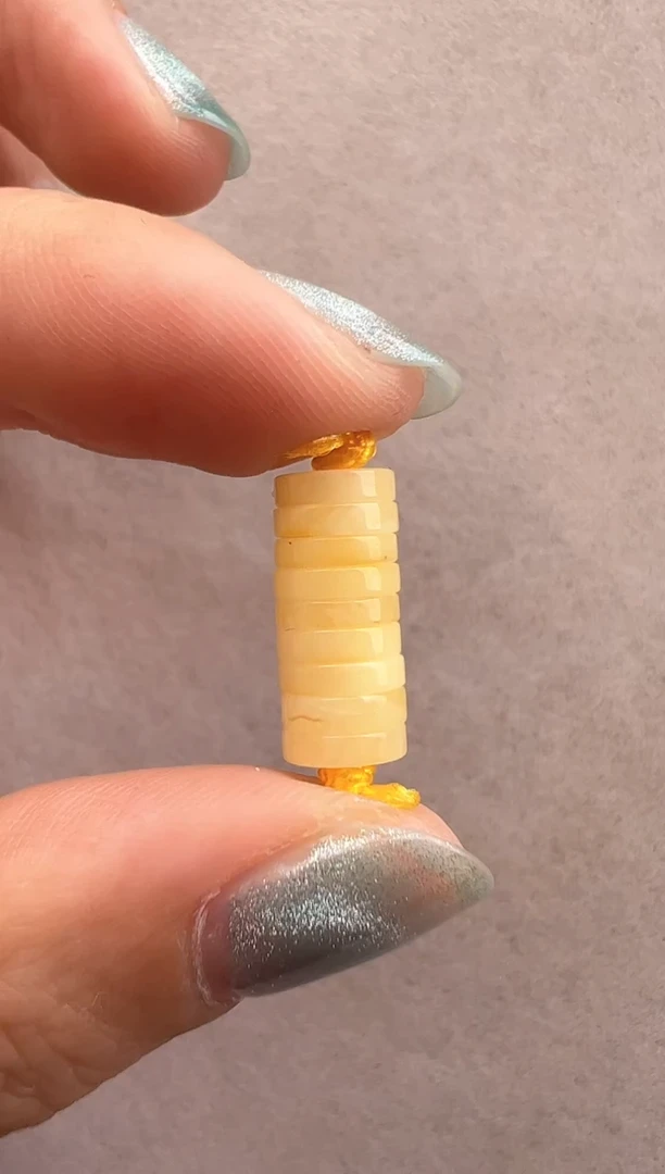 【闪购商品】琥珀裸石未镶嵌10218202-隔片