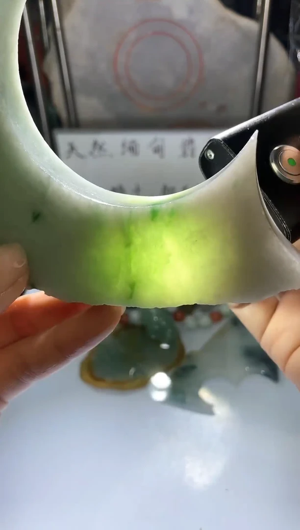 未镶嵌挂件翡翠天然缅甸翡翠A货