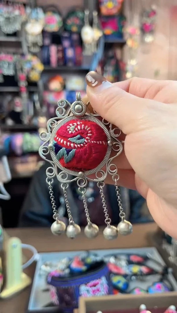 织绣民族风手工非遗老绣饰品353