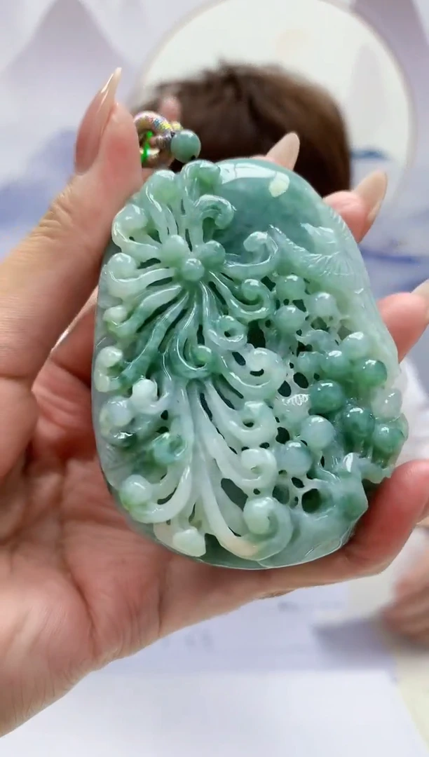 【闪购商品】定制翡翠未镶嵌4868MM-毛货挂件46