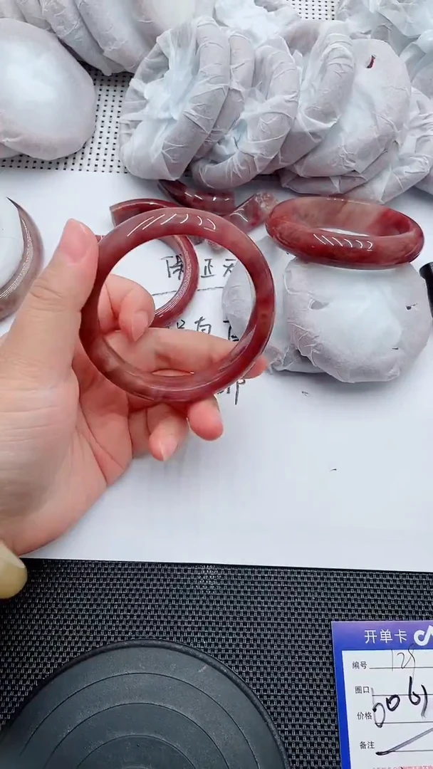 未镶嵌手镯石英质玉129-60-61