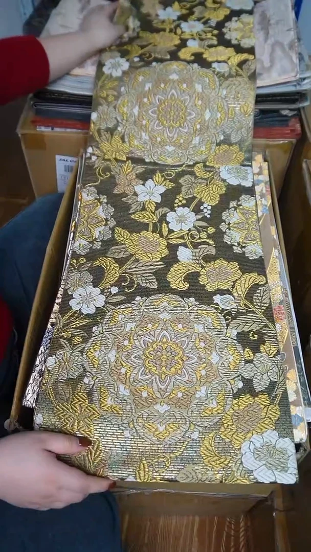 织绣2扁金织宝相花卉