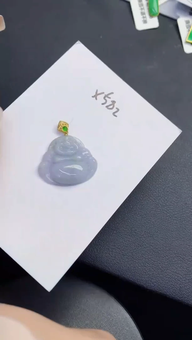 颈饰未镶嵌翡翠缅甸天然翡翠A货