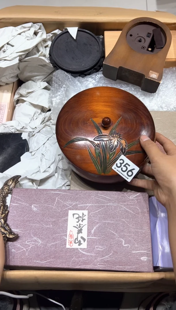瓷片陌**薇356........