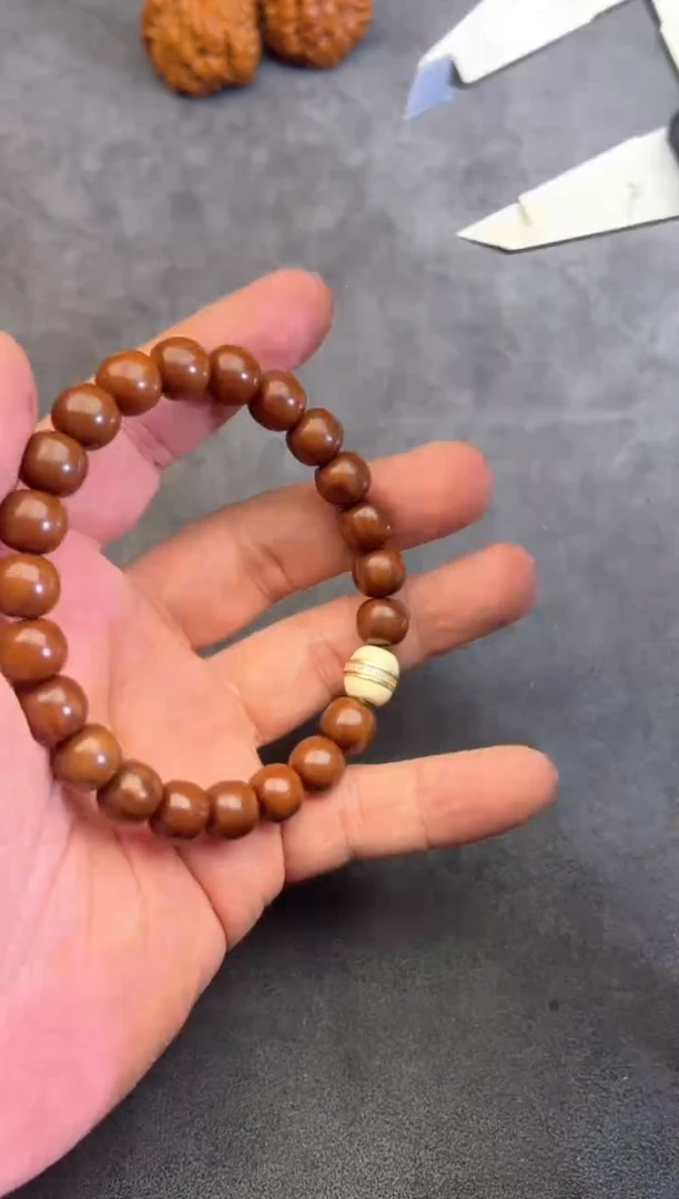 【闪购商品】猴头核桃吊坠猴头手串1