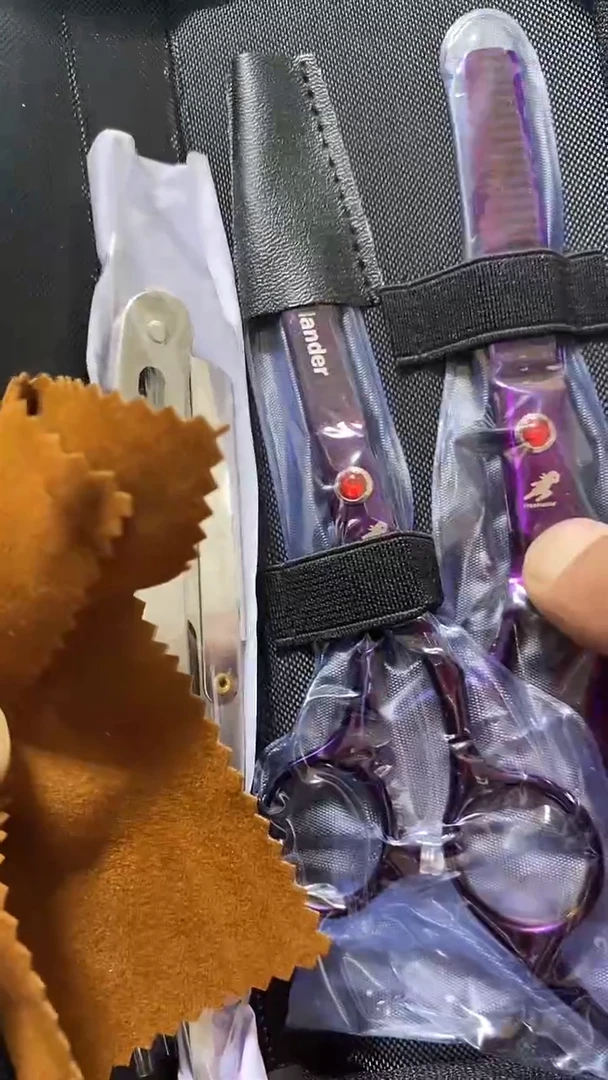 瓷片闪购商品 如图所示