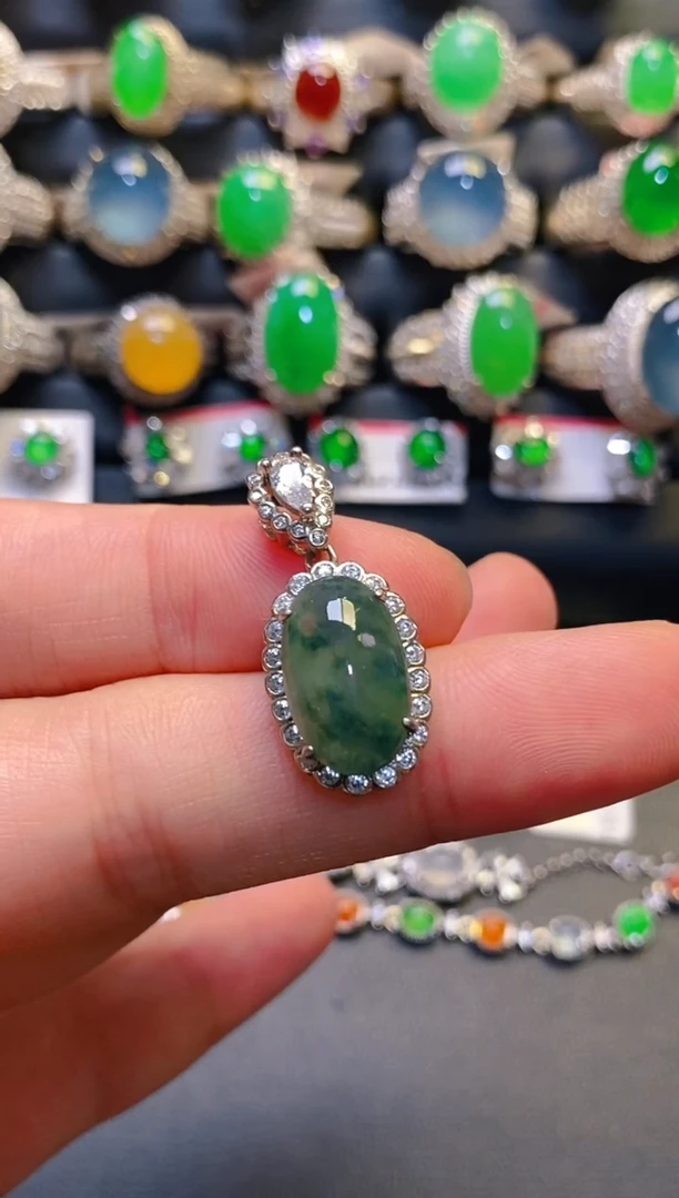 银S925镶嵌翡翠耳饰天然