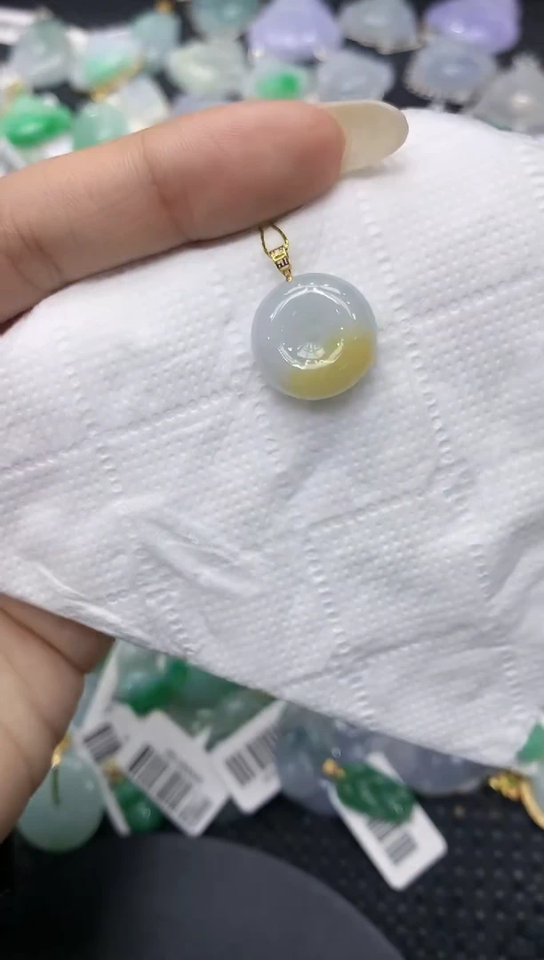 颈饰18K金镶嵌翡翠11111111111