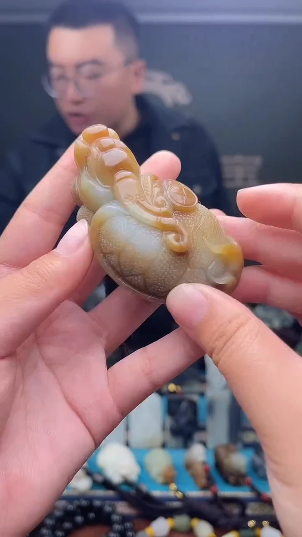 未镶嵌和田玉挂件1