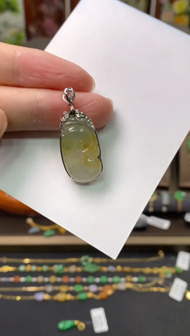 【闪购商品】翡翠颈饰18K金镶嵌净货14024