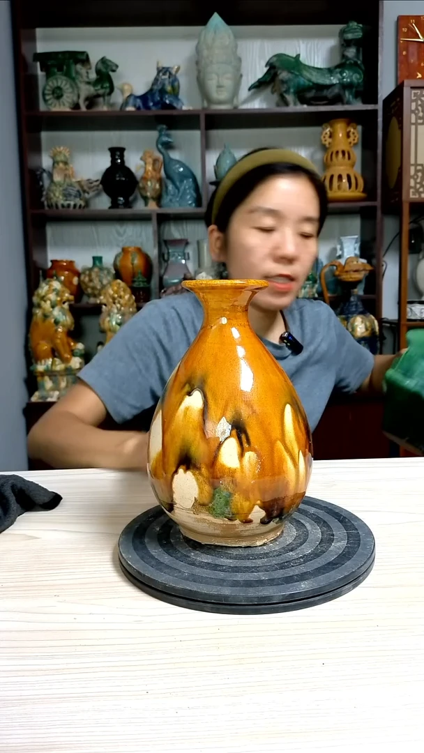 经典精美复古风格瓷器