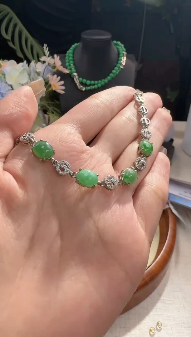 【闪购商品】翡翠颈饰银S925镶嵌挂件