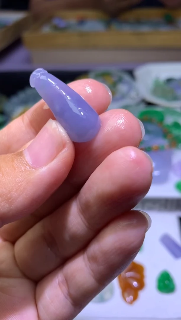 定制翡翠未镶嵌毛货