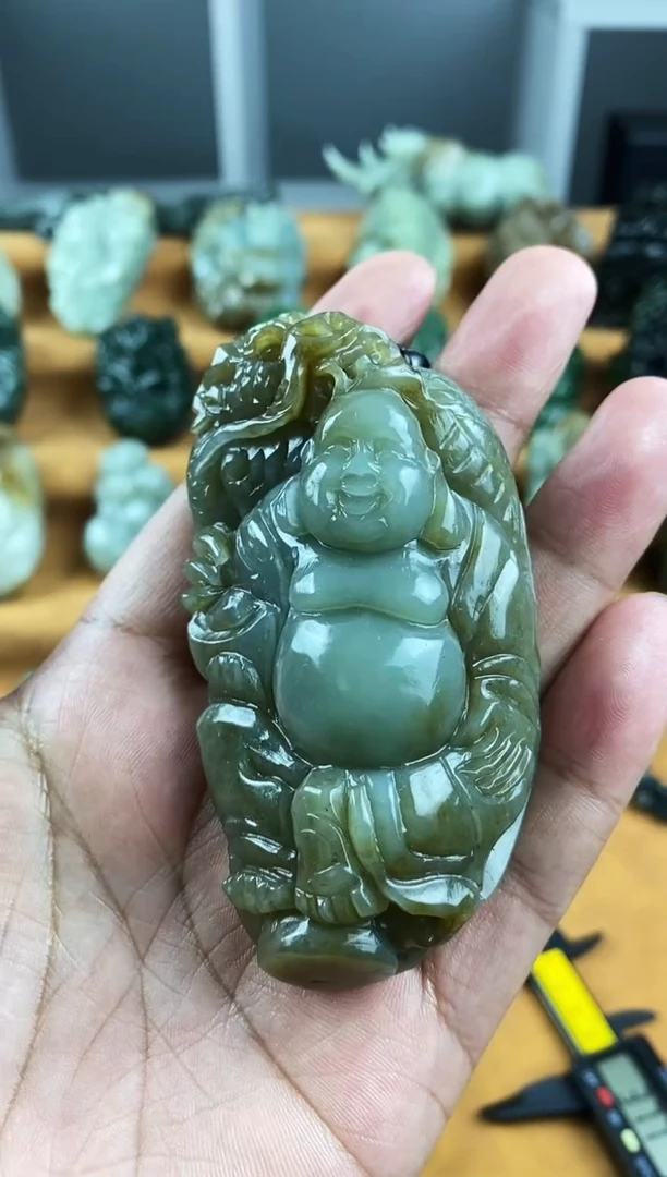 未镶嵌和田玉把件1