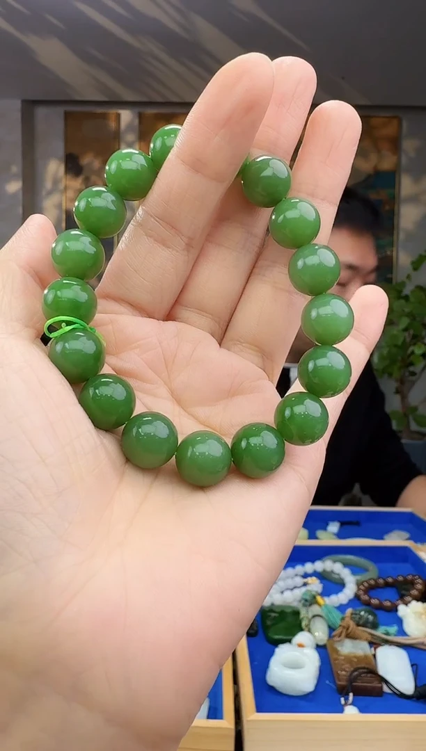 未镶嵌和田玉挂件拍一发一