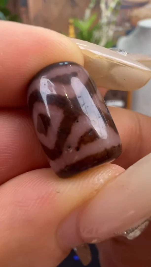 玛瑙/玉髓吊坠(不含链)未镶嵌28.(微瑕随机发货)