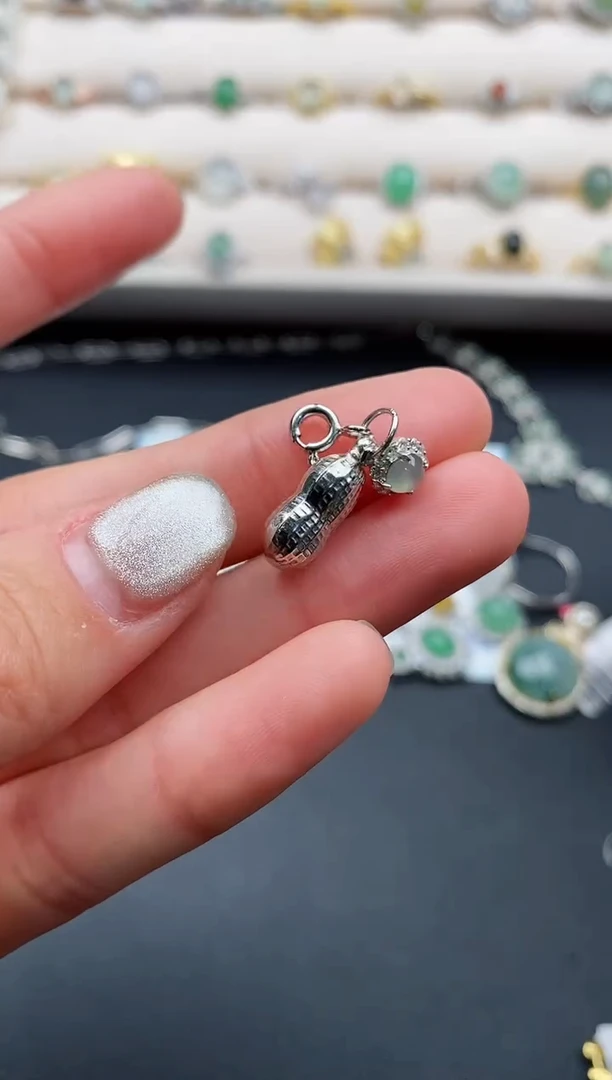 银S925镶嵌戒指翡翠888888+6