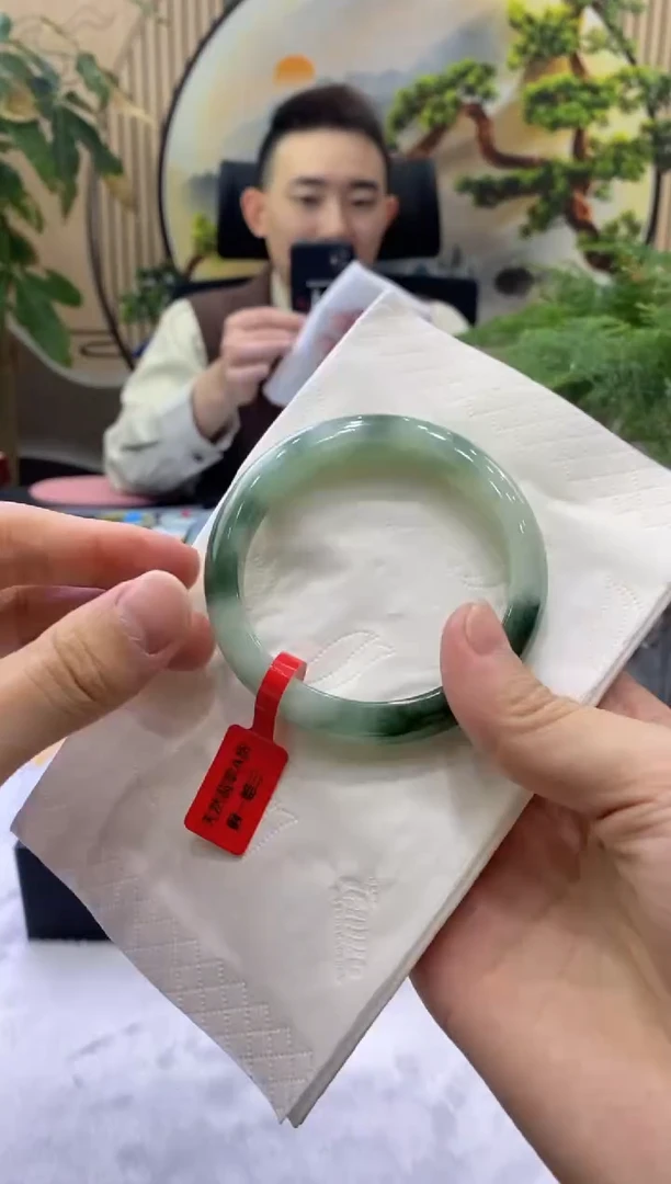 未镶嵌手镯翡翠4542