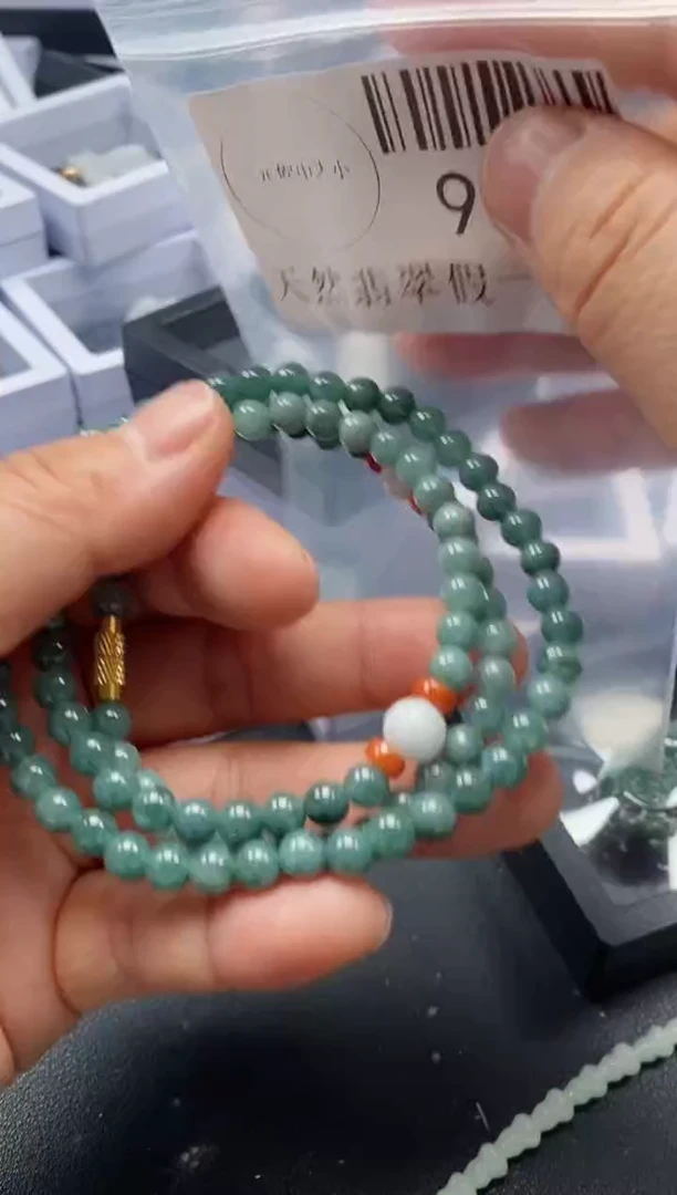 翡翠未镶嵌吊坠(不含链)987