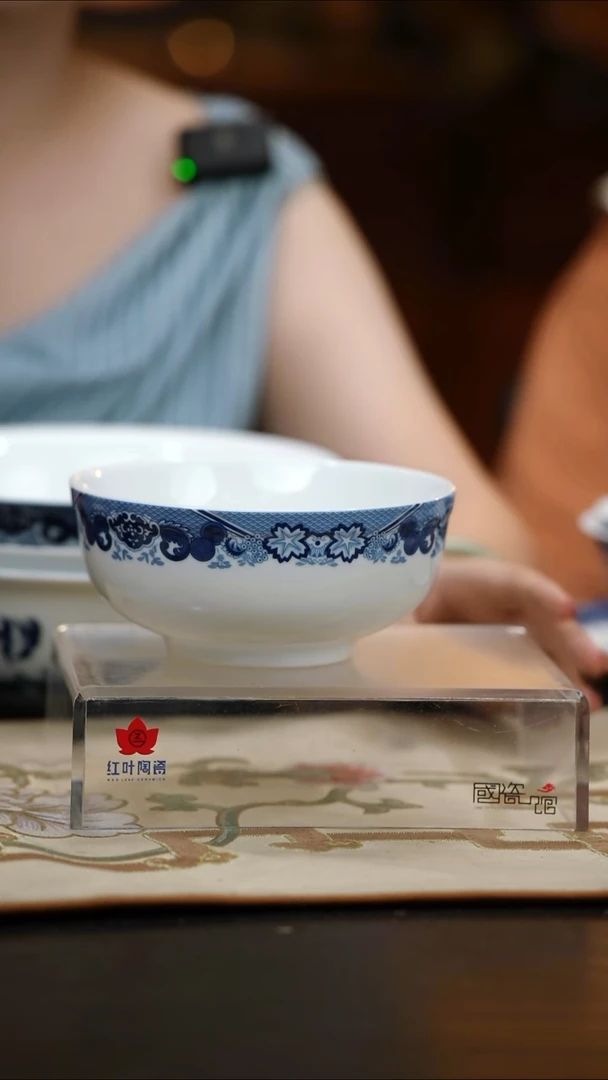 2个微瑕古典园林6英寸面碗