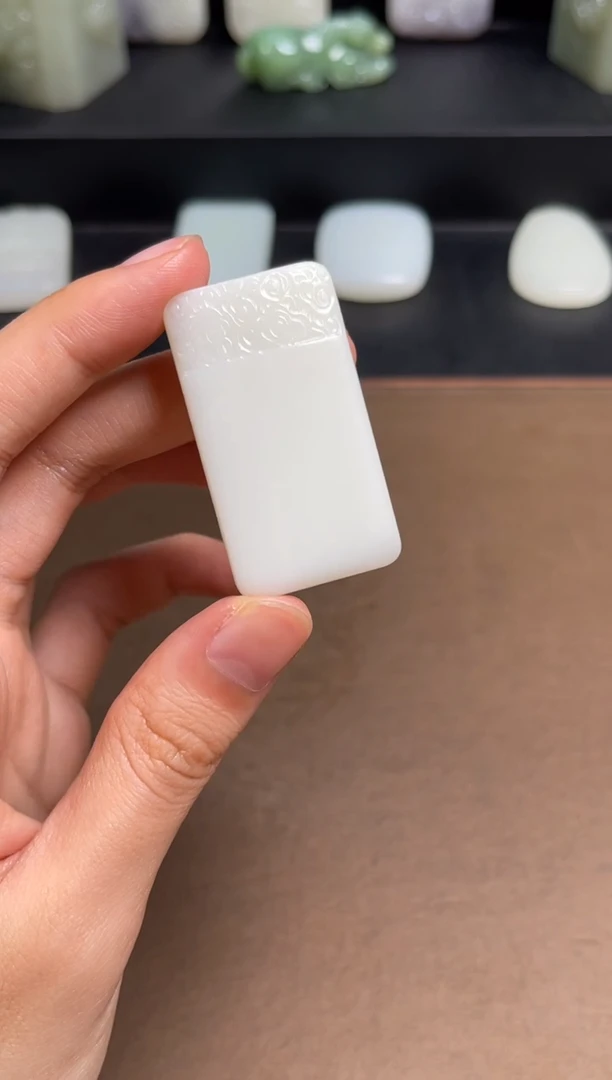 和田玉未镶嵌颈饰14