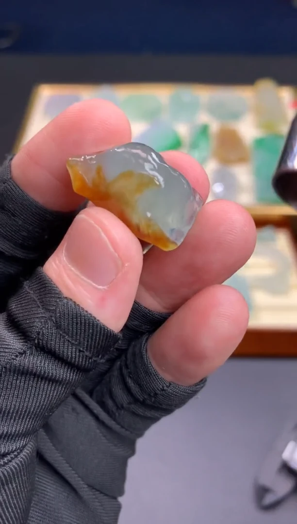 【闪购商品】定制翡翠未镶嵌