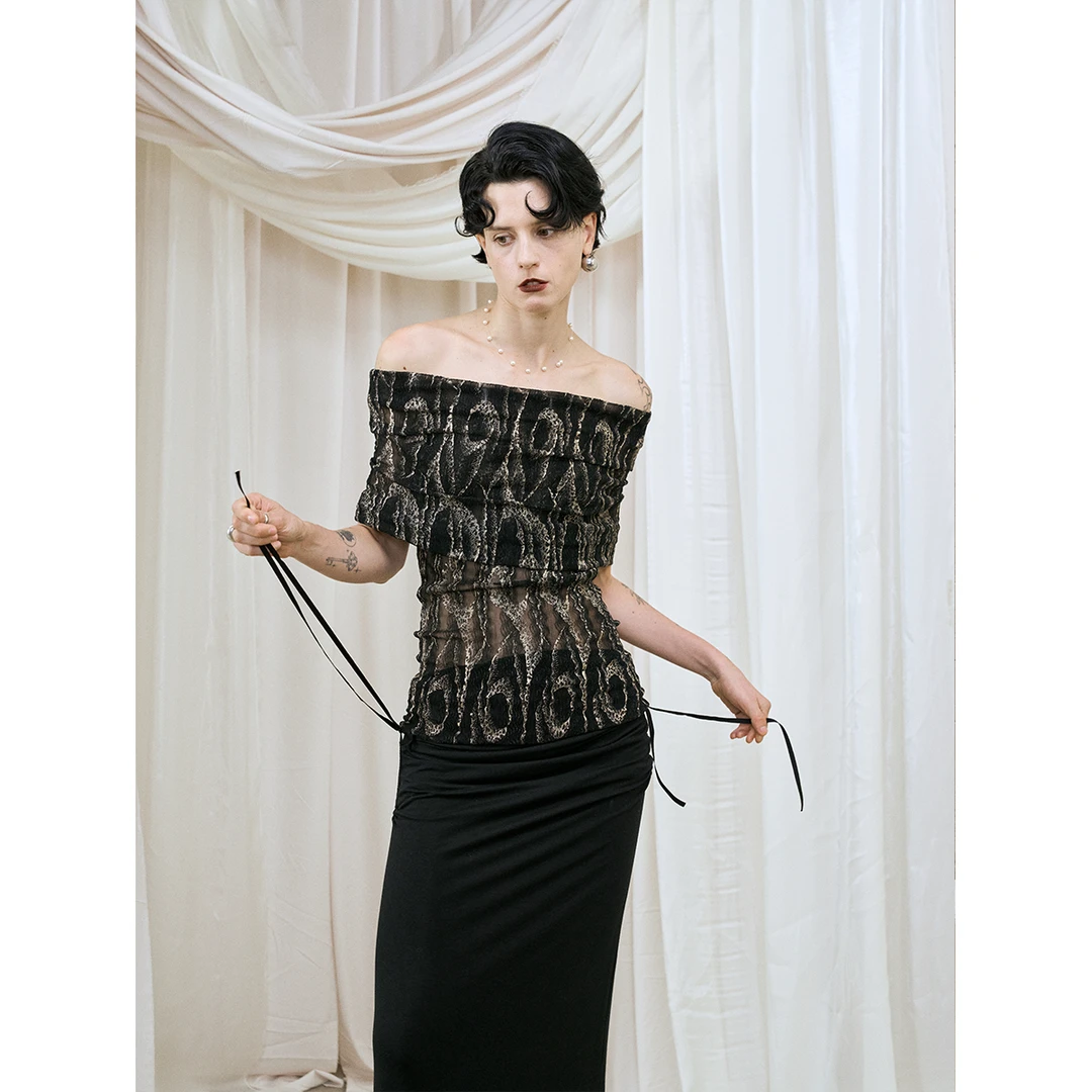 A KIND EGO【特惠】原269 光照珊瑚围裹感多种穿法亮丝上衣 K5541