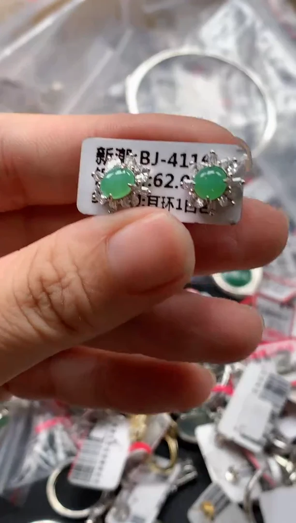 翡翠戒指银S925镶嵌天然A货缅甸翡翠