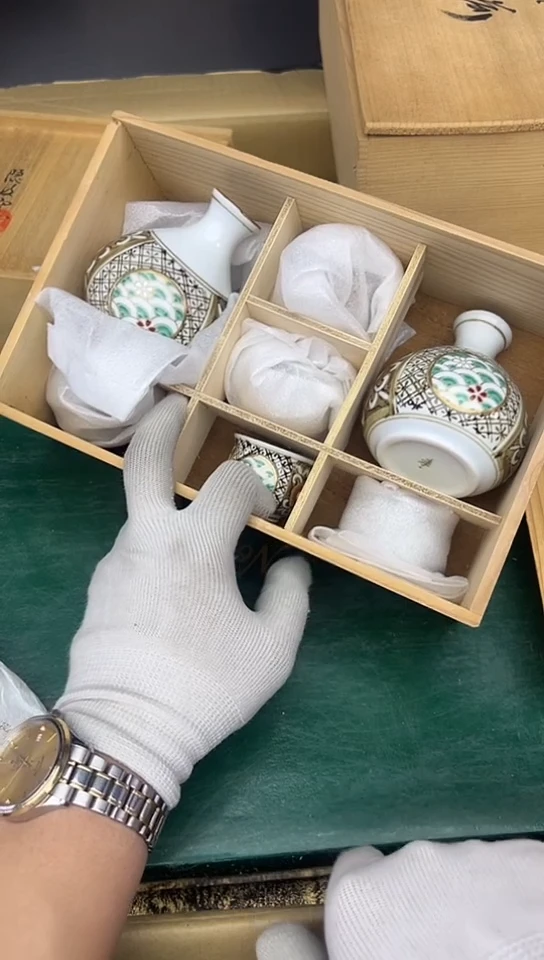 【闪购商品】中古回流瓷器好看，谨慎参拍