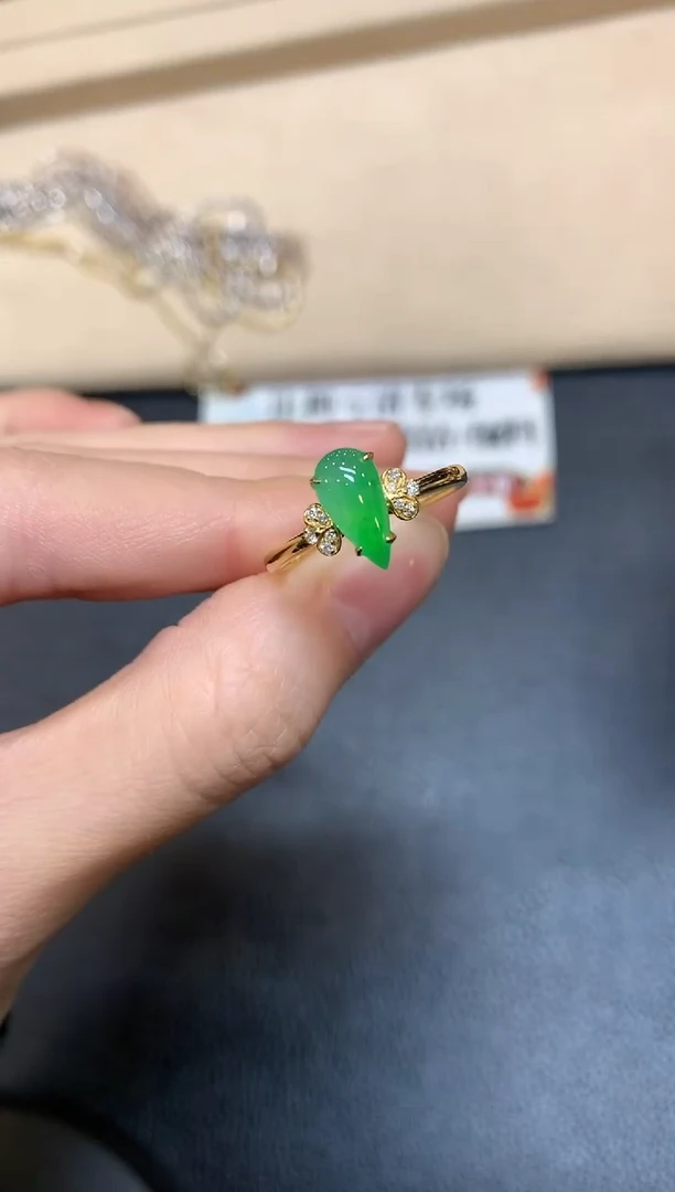 【闪购商品】翡翠戒指18K金镶嵌【无鉴赏期