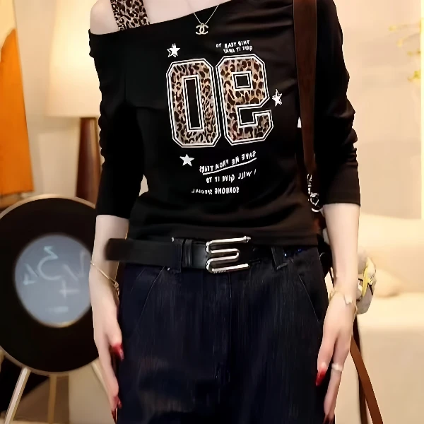 大码胖MM豹纹印花斜肩白色长袖t恤女早秋打底衫时尚显瘦修身上衣