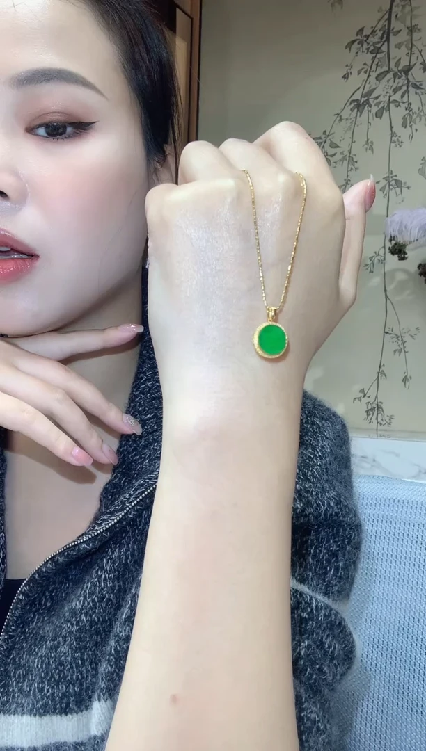 吊坠(不含链)18K金镶嵌翡翠A112