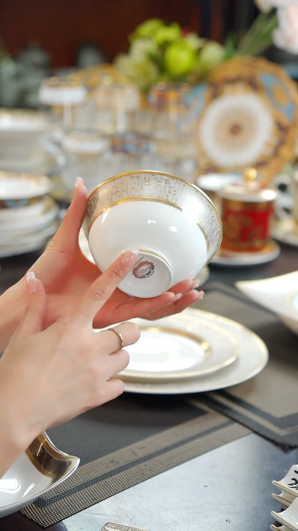 瓷片4.75英寸碗  1个