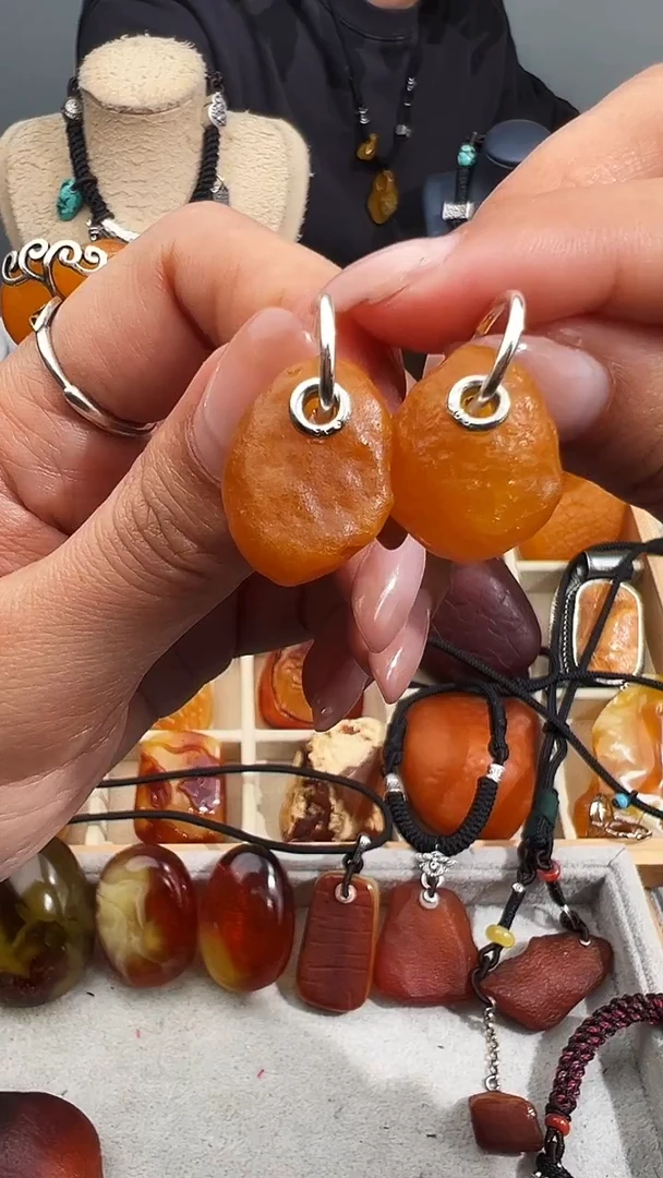 【闪购商品】蜜蜡裸石未镶嵌似玉
