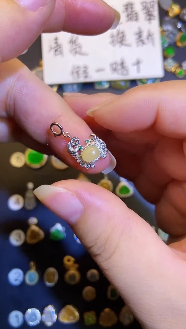 吊坠(不含链)银S925镶嵌翡翠1