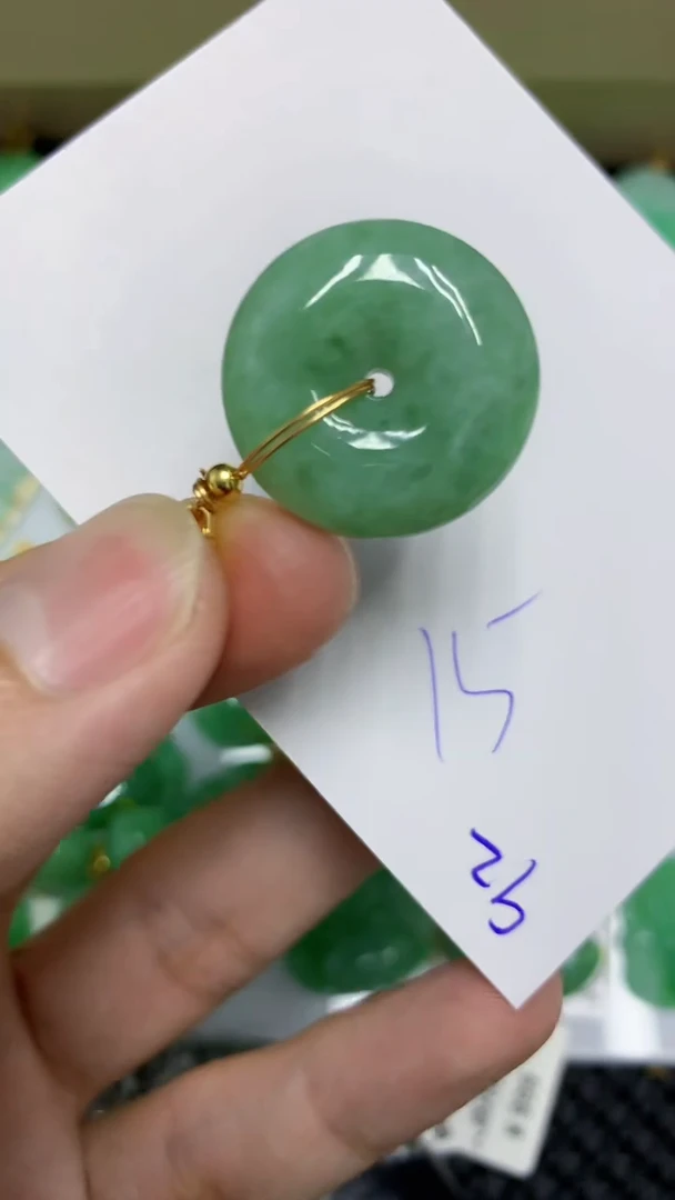 颈饰未镶嵌翡翠缅甸A货翡翠